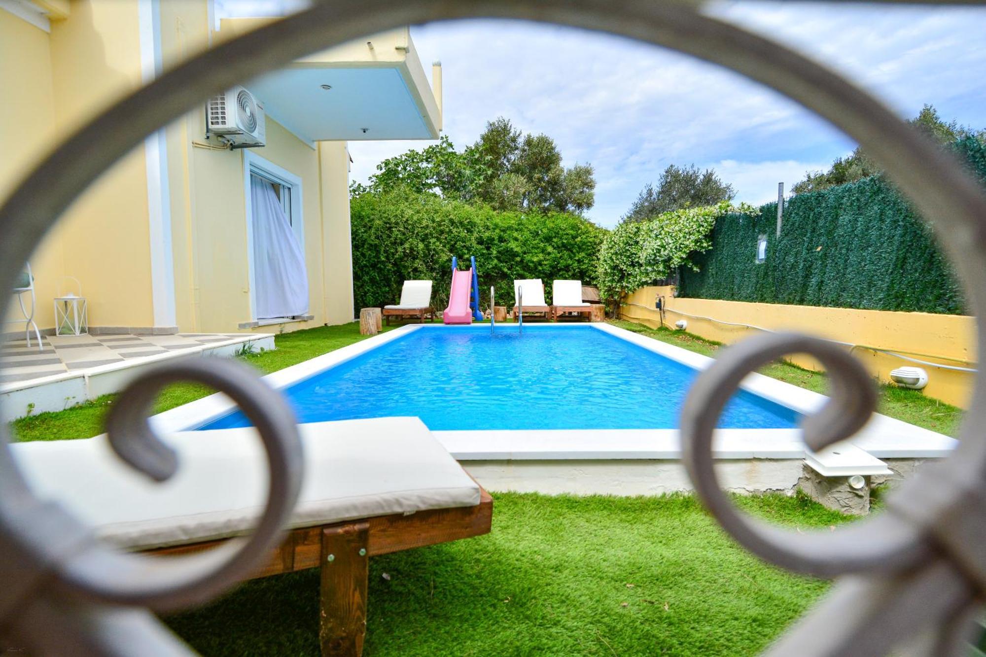 Villa Filoxenia All Seasons, Near Airport, Sea, Athens Agia Marina  Bagian luar foto
