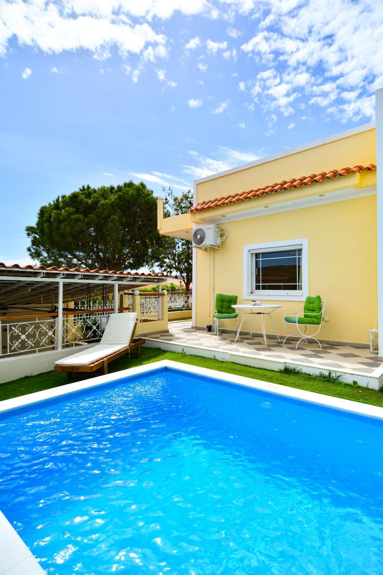 Villa Filoxenia All Seasons, Near Airport, Sea, Athens Agia Marina  Bagian luar foto