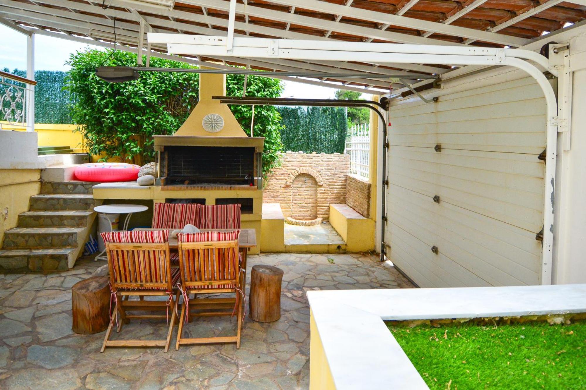Villa Filoxenia All Seasons, Near Airport, Sea, Athens Agia Marina  Bagian luar foto