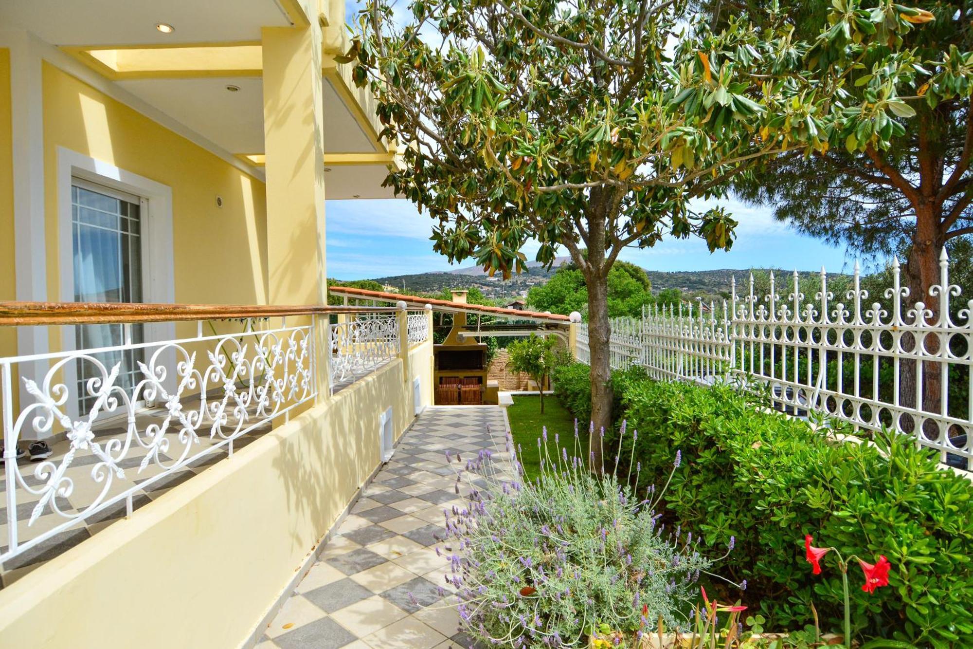 Villa Filoxenia All Seasons, Near Airport, Sea, Athens Agia Marina  Bagian luar foto